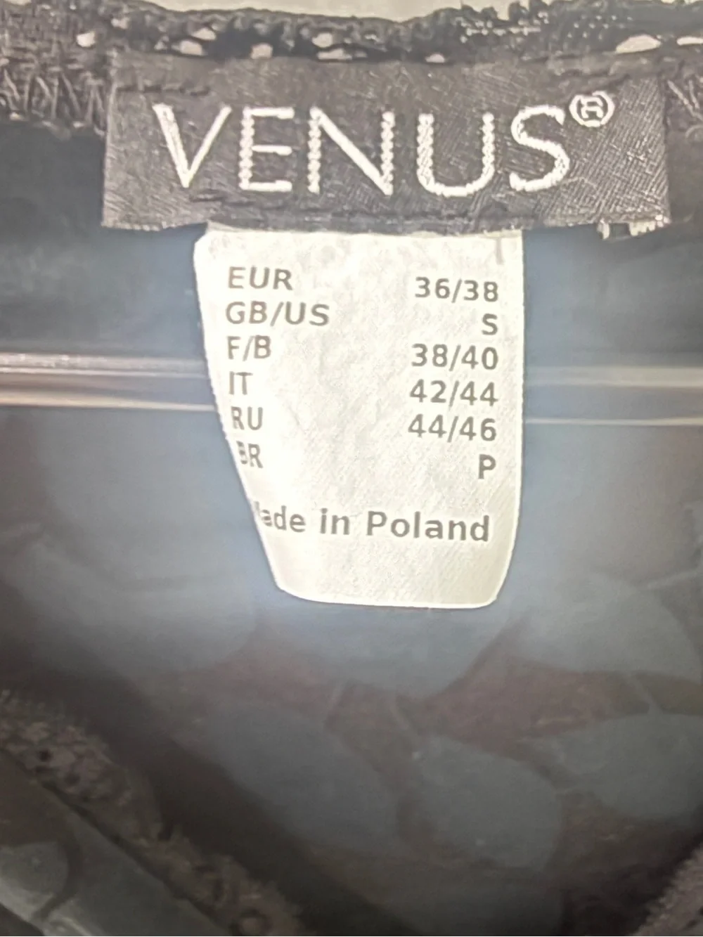 Venus Black Lace Floral swim cover-up long sleeve size small
